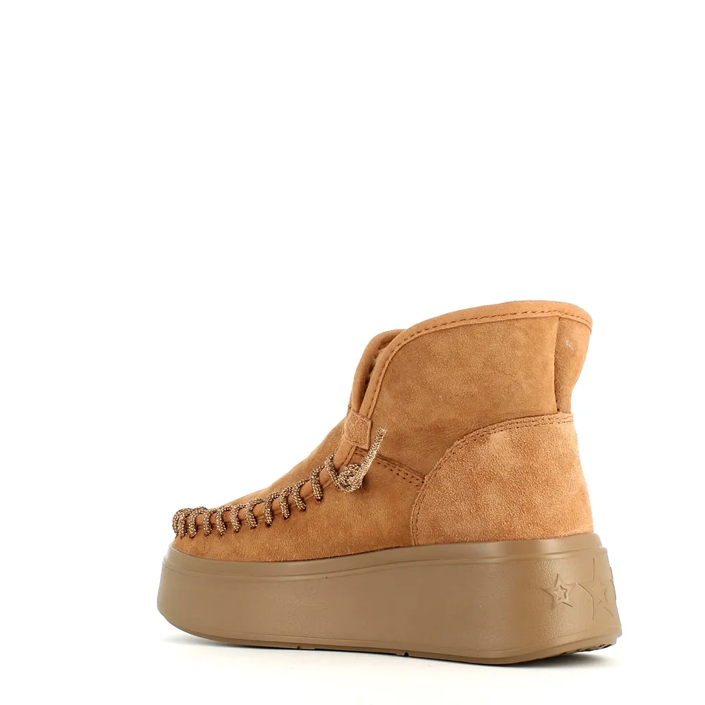 Nan-Ku Couture Chain Camel Boot