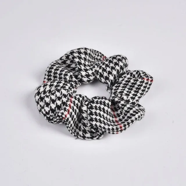 New Arrial Vintage Black & White Check Ponytail Holder Scrunchies Ring Elastic Hair Tie for Women & Girl Hair Accessoires