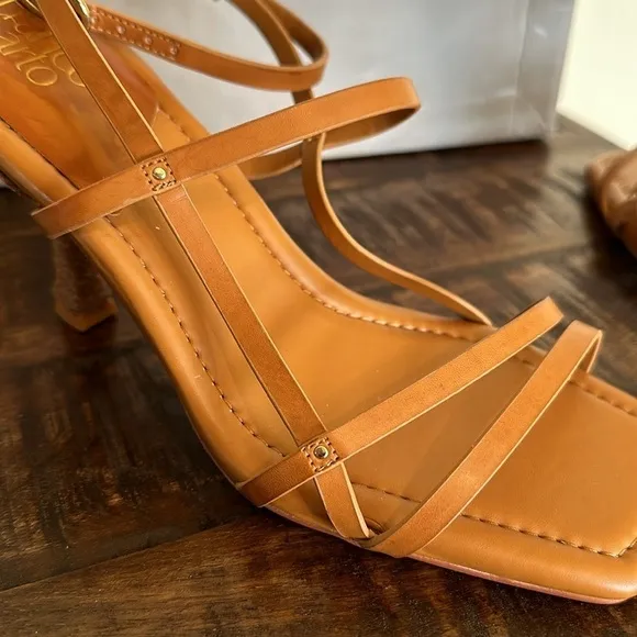 NEW Franco Sarto Rebel Caramel brown faux leather square toe sandal heels Sz 10