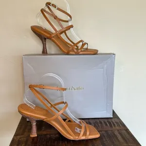 NEW Franco Sarto Rebel Caramel brown faux leather square toe sandal heels Sz 10