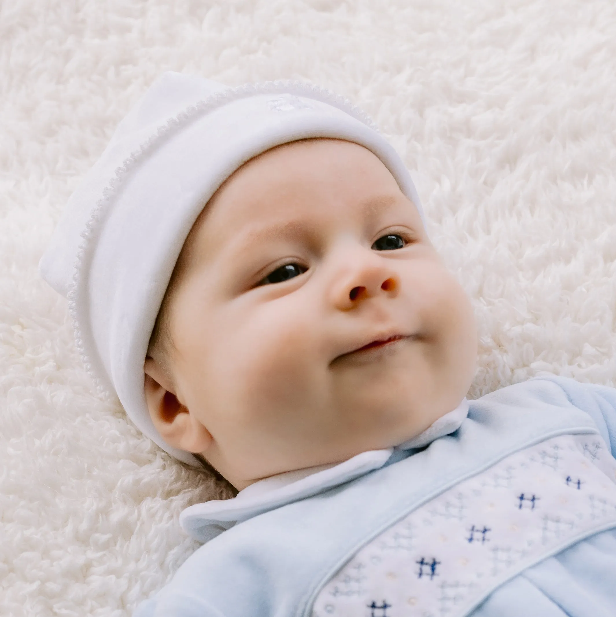 Novel White Unisex Baby Velour Pull On Hat