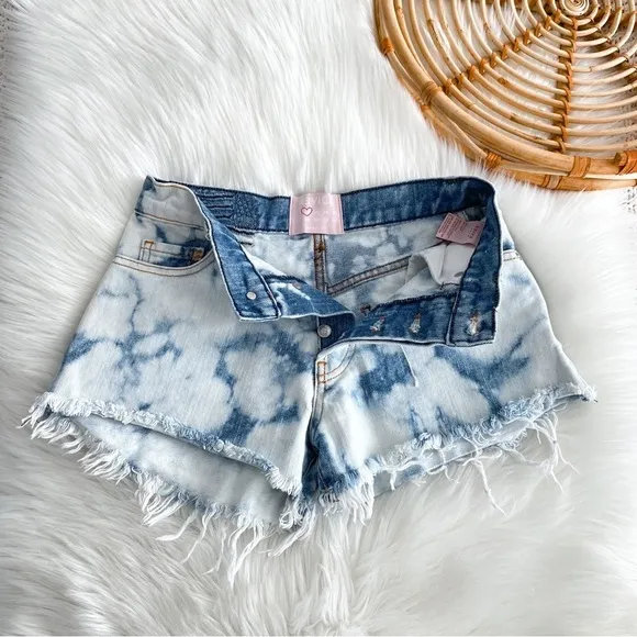 NWOT Revice Hollywood Shorts Bleached Light Blue White Raw Hem High Rise 24