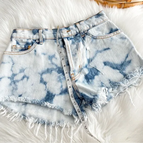 NWOT Revice Hollywood Shorts Bleached Light Blue White Raw Hem High Rise 24