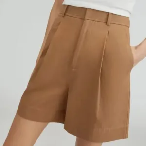 NWT Everlane The Way High Drape Short Womens 8 Toasted Coconut