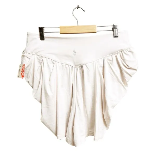 NWT Free People FP Movement Find Your Flow Shorts Tofu