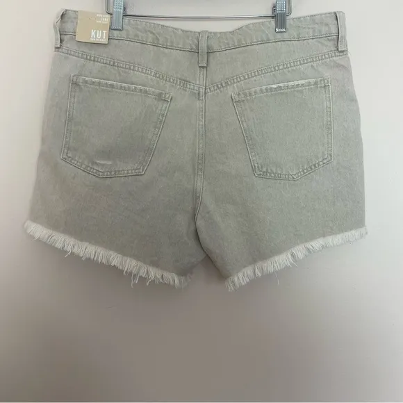 NWT New Kut from the Kloth Jane High Rise Long Cut Off Shorts in Natural Size 14