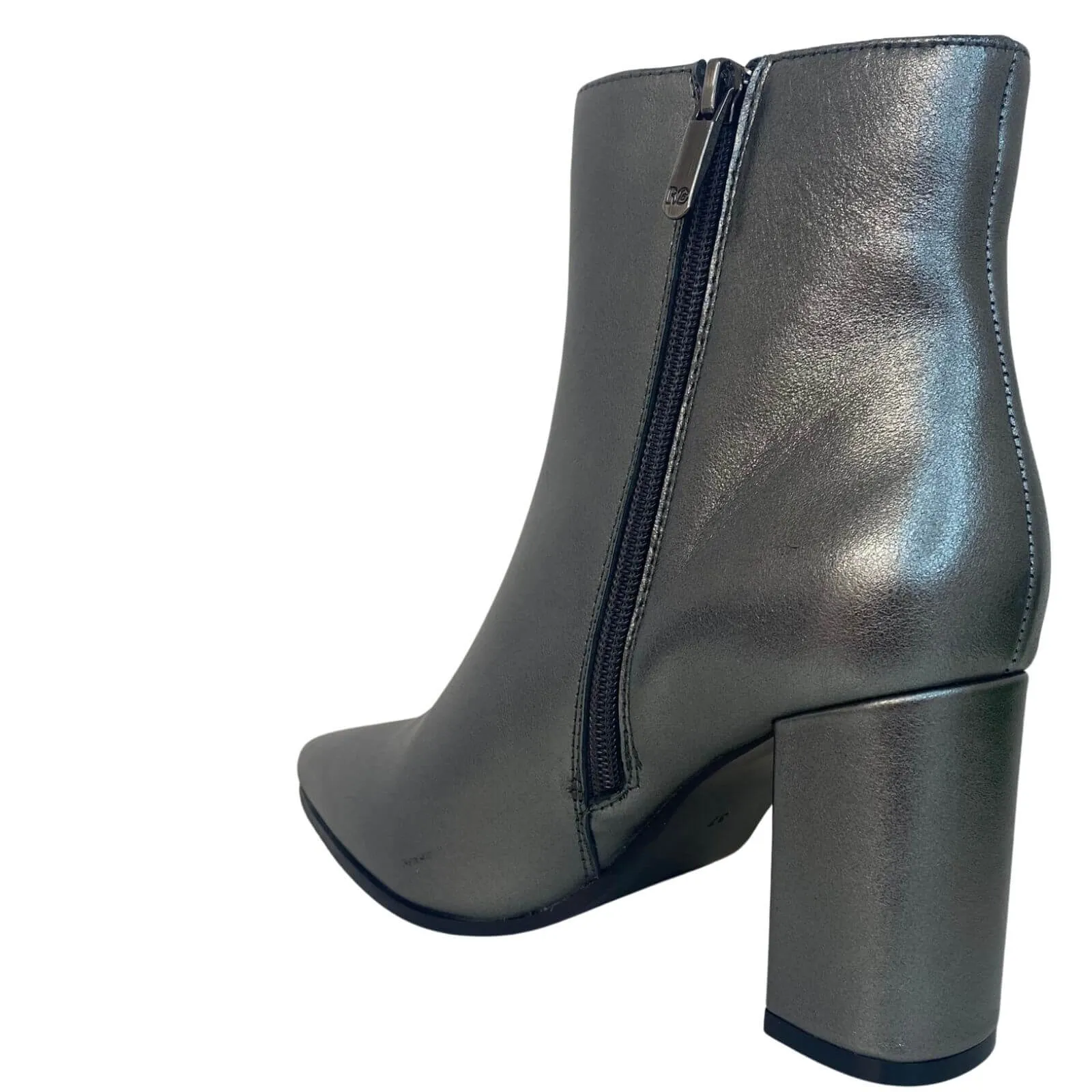 Regarde Le Ciel Tayla Silver Pointed Toe Boots