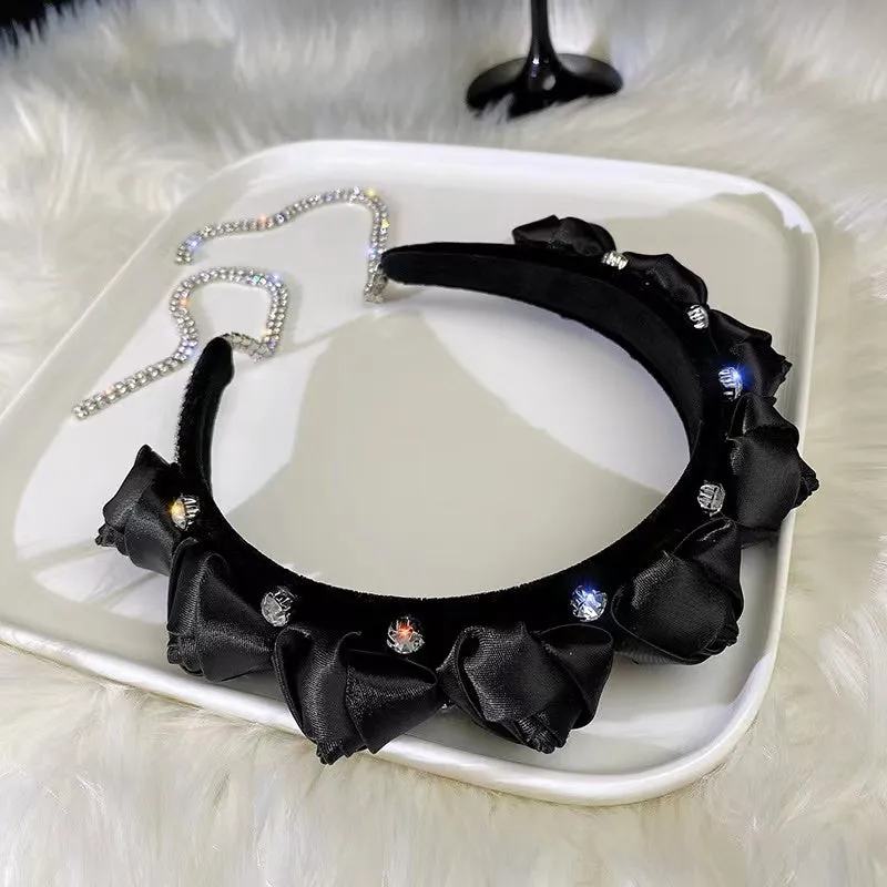 Rhinestone Snowflake Pleated Hairbands.