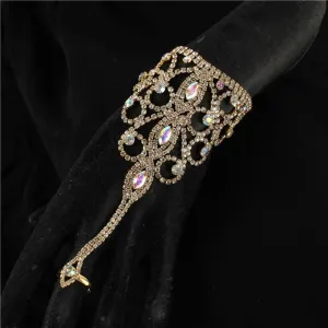 Rhinestones Hand with Ring Bracelet