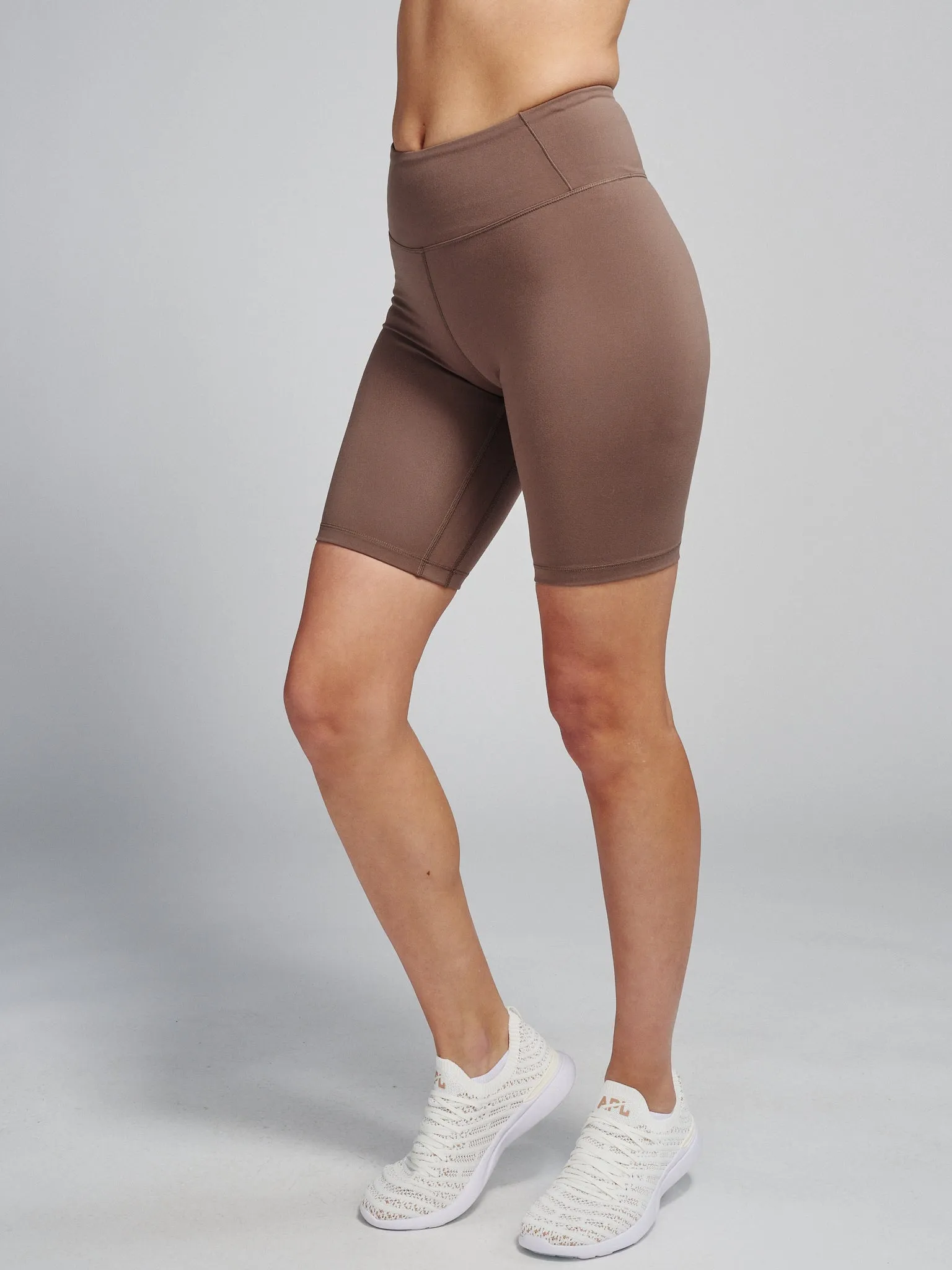 Sculptive Pocket Bike Short 8in