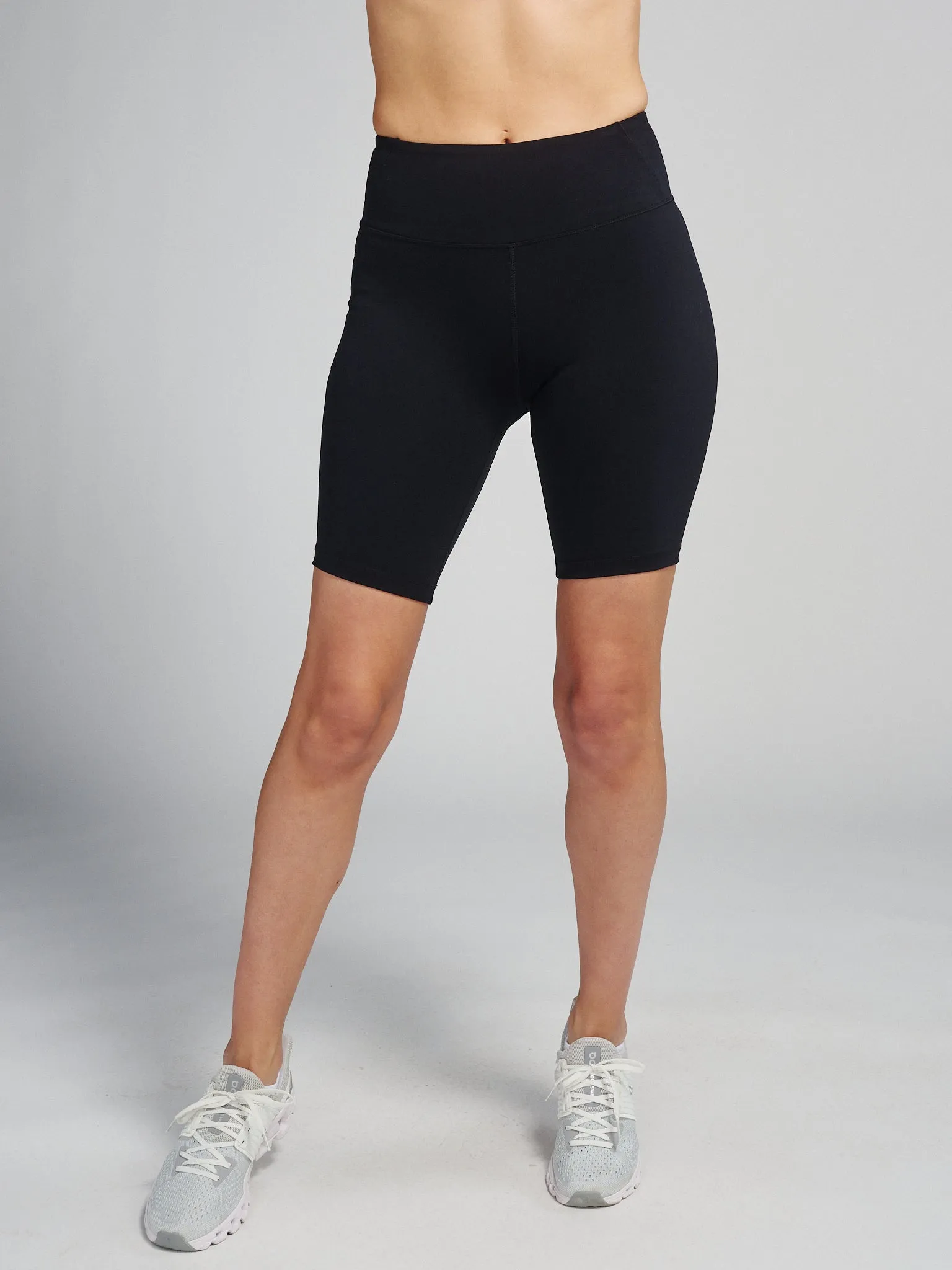 Sculptive Pocket Bike Short 8in