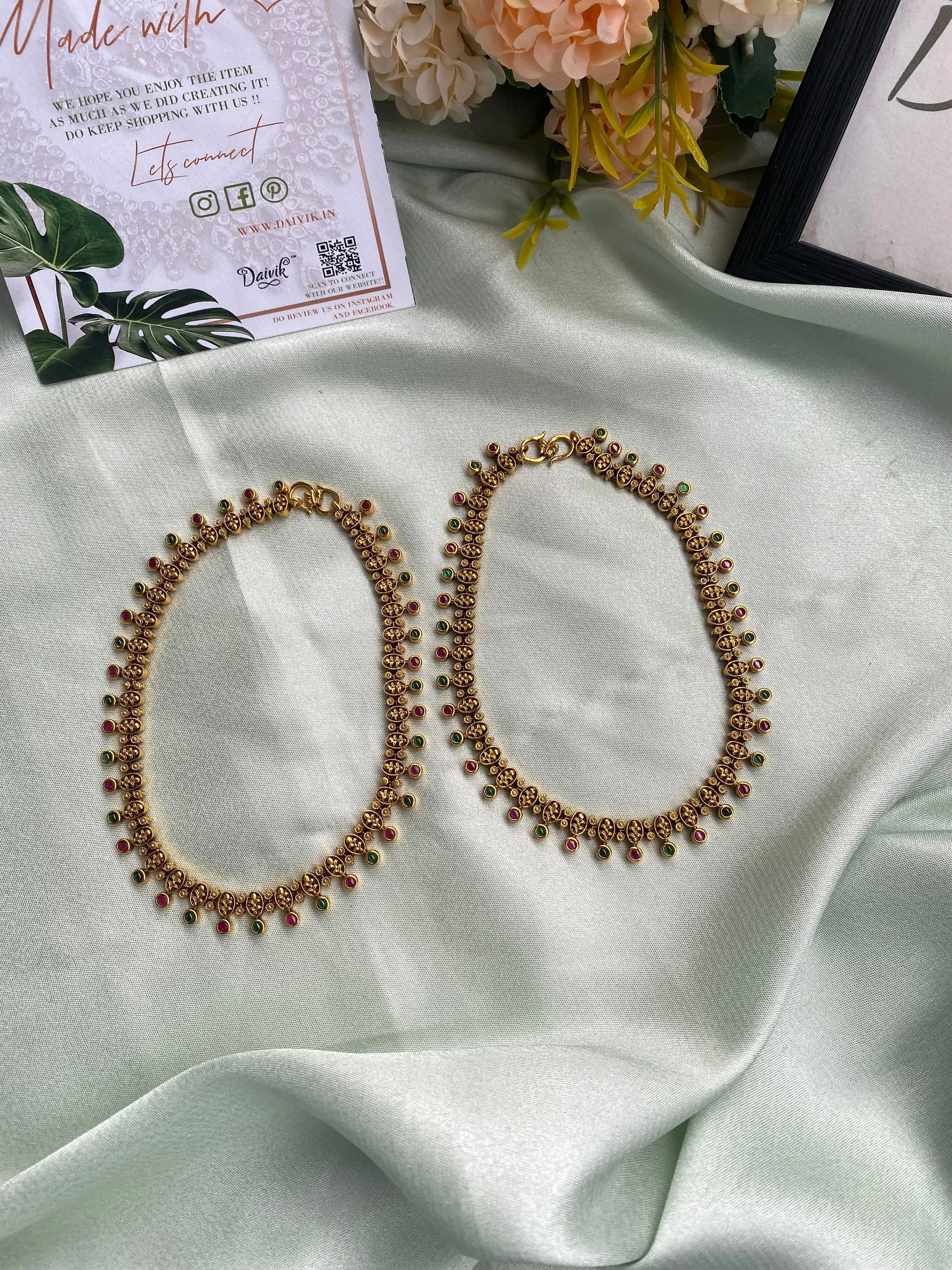 Simple Flower Design Anklets in two Variants (Prices are for Each Pair)