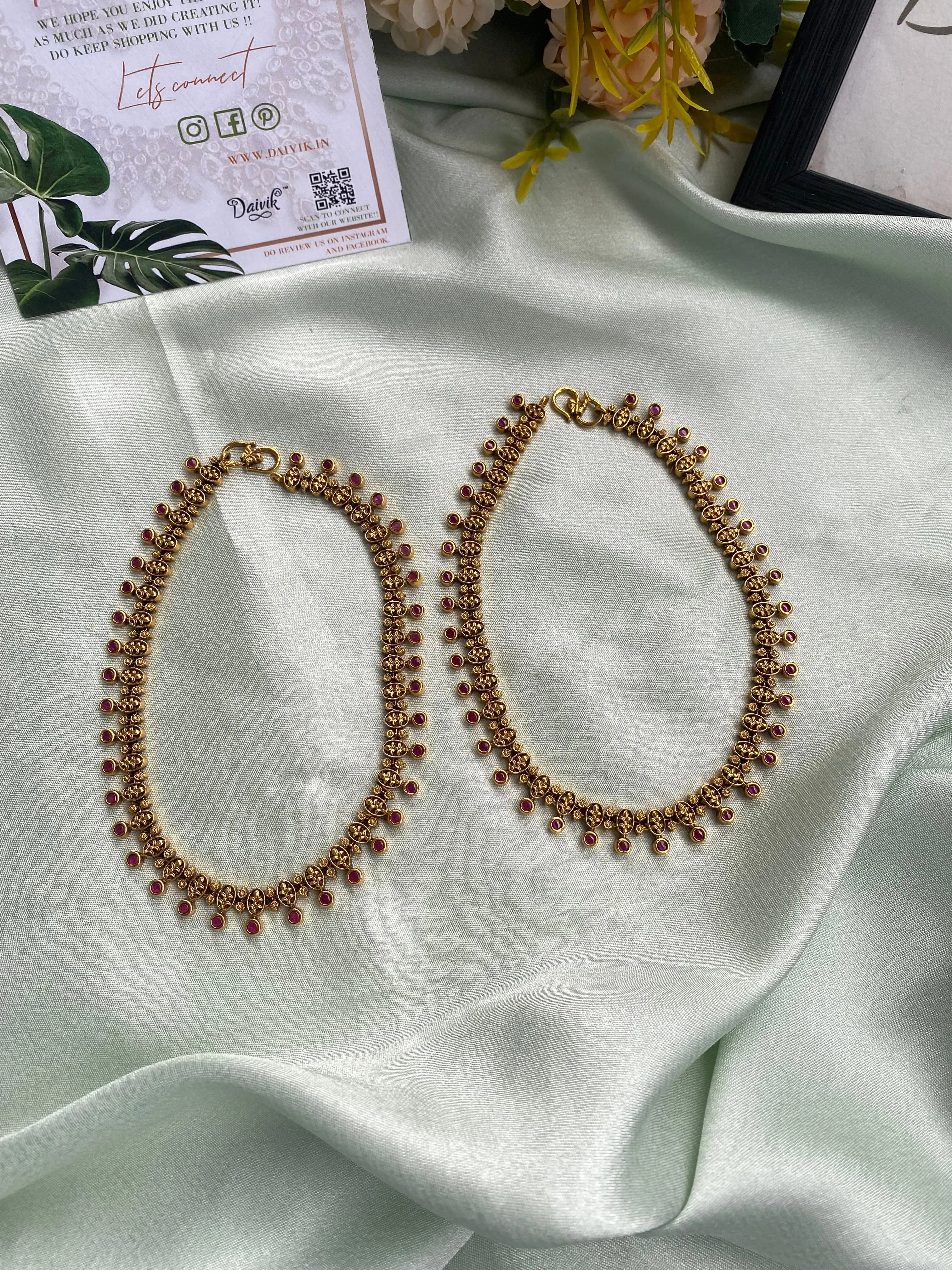 Simple Flower Design Anklets in two Variants (Prices are for Each Pair)
