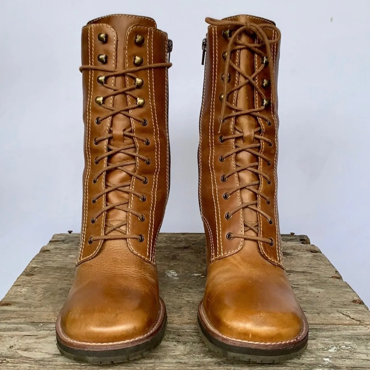 SKECHERS Vintage Y2K Lace Up Zippered Platform Chunky Heel Brown Ankle Boots