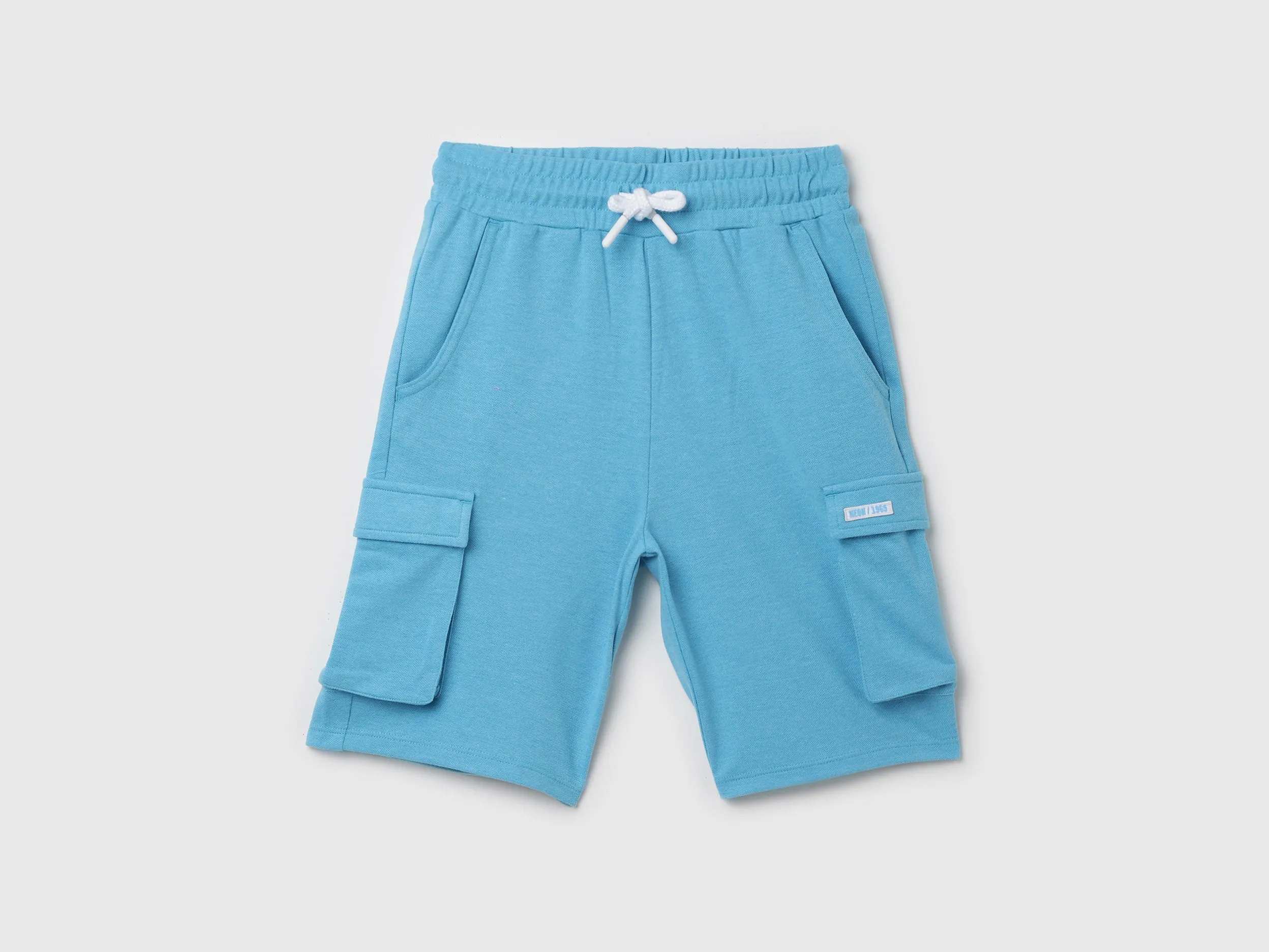 Solid Regular Fit Mid Rise Shorts