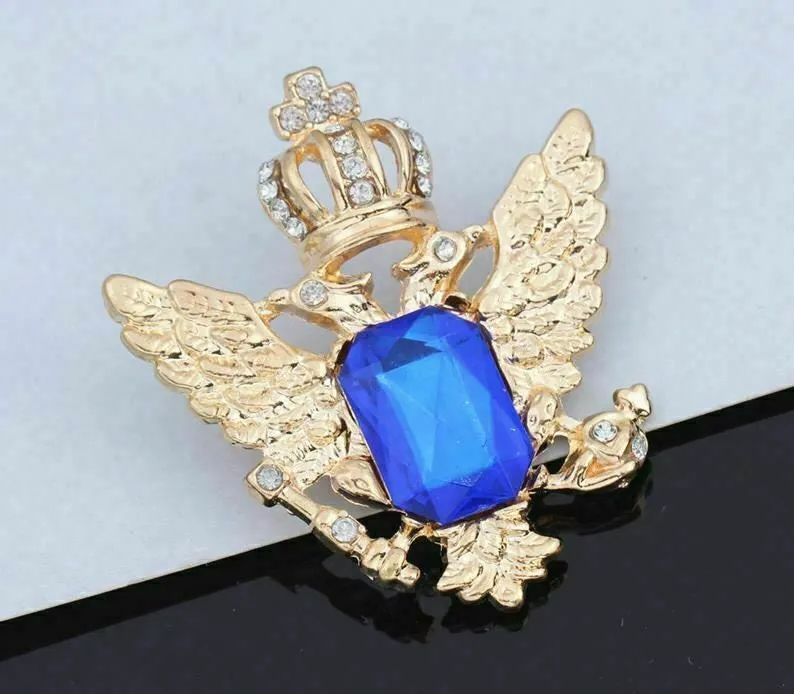 Stunning vintage look gold plated crown blue stone king design brooch broach b34