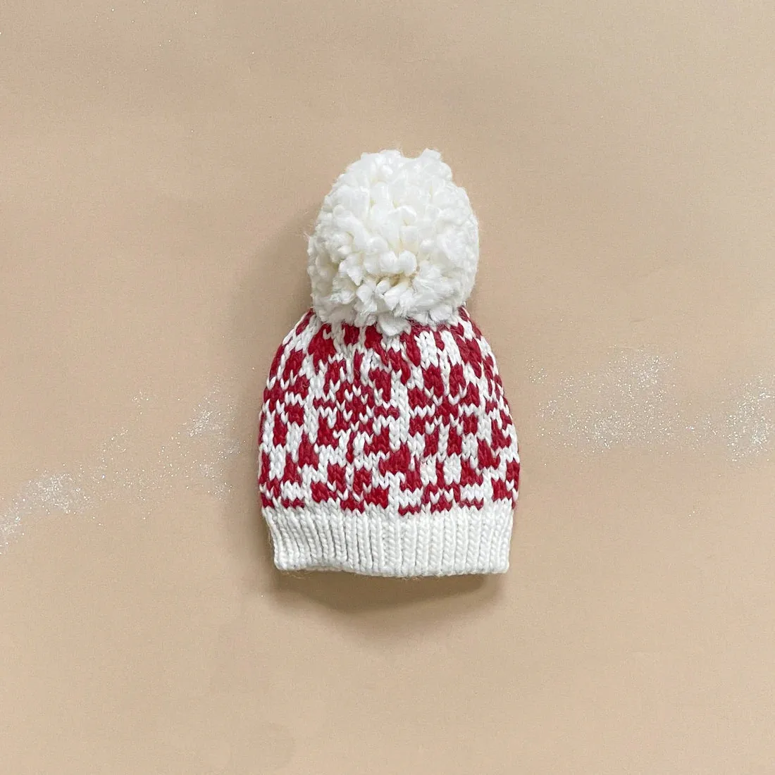 The Blueberry Hill - Snowflake Hat - Red and Cream