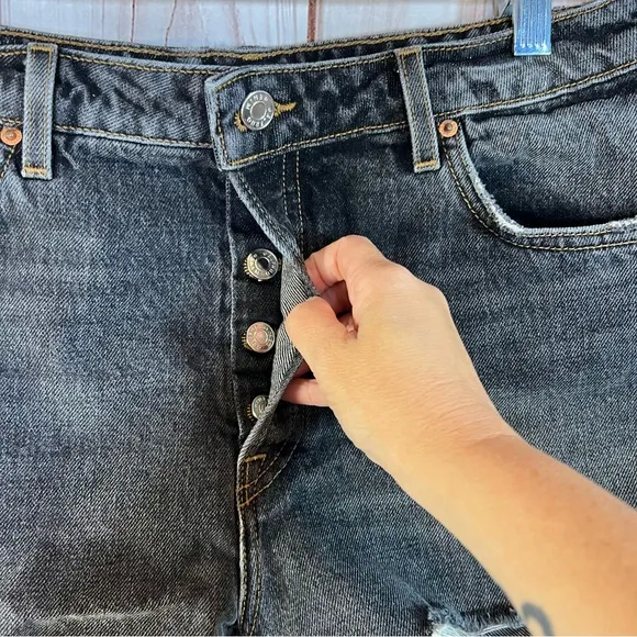 The Helena Grlfrnd Shorts