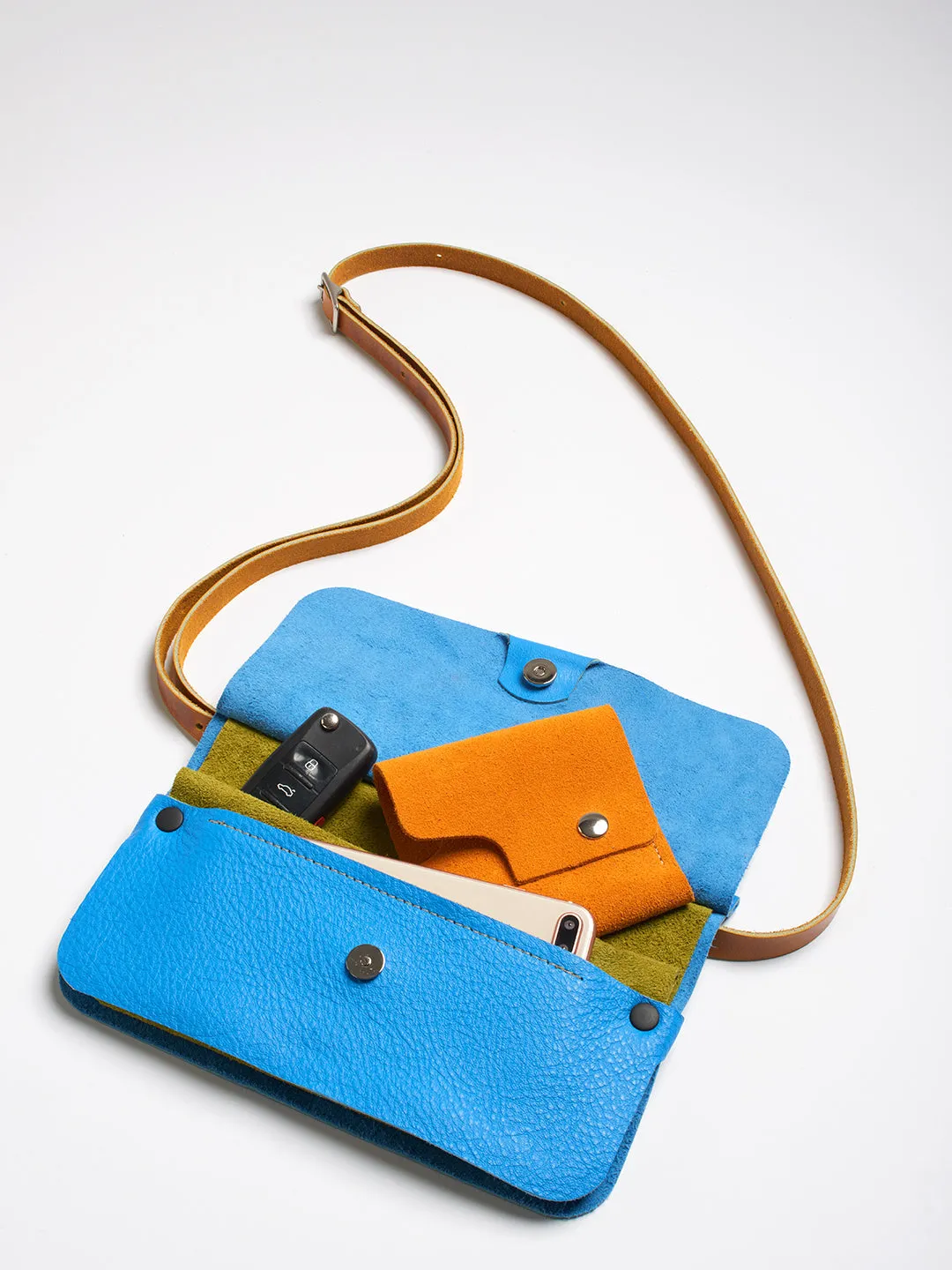 The Novella bag - Cashew bull hide leather