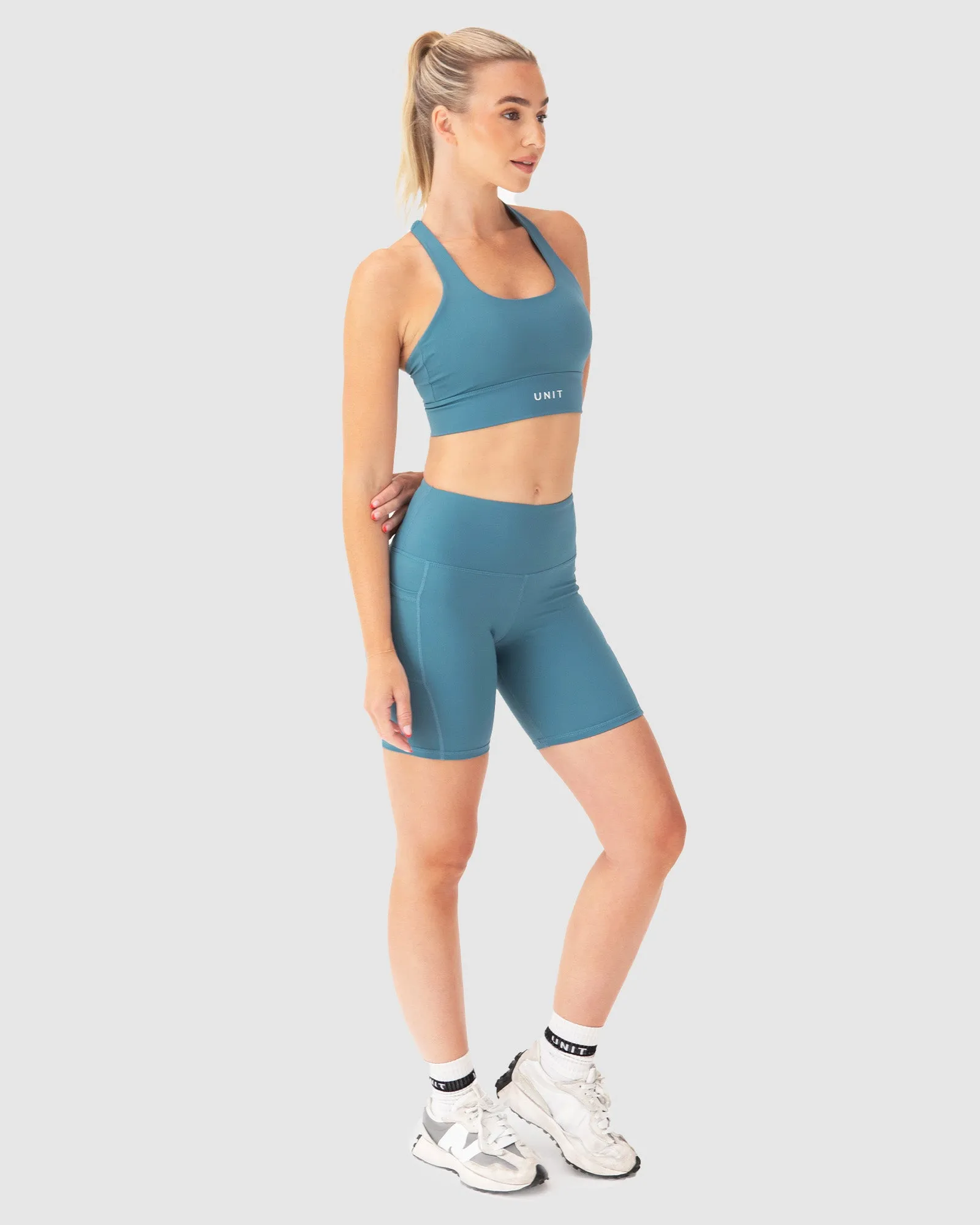 UNIT Energy Ladies 18.5" Shorts