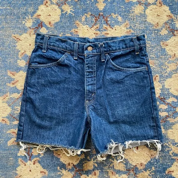 Vintage Orange Tab Levi's High Rise Cutoffs 30