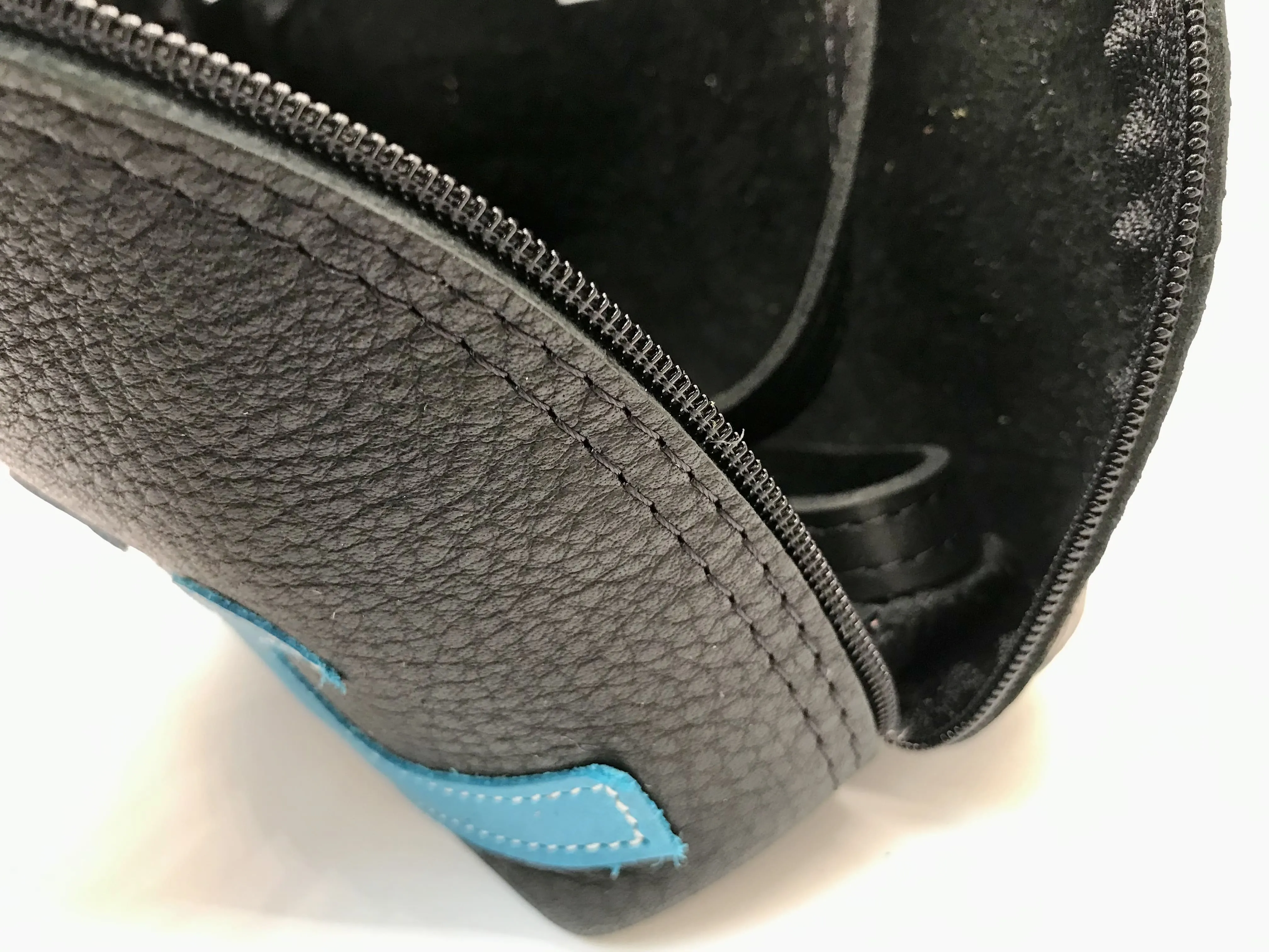 Waves DJ Crossbody