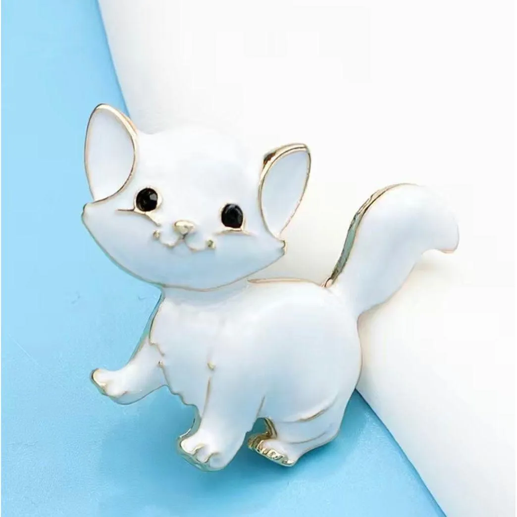 White Kitten Enamel  Brooch