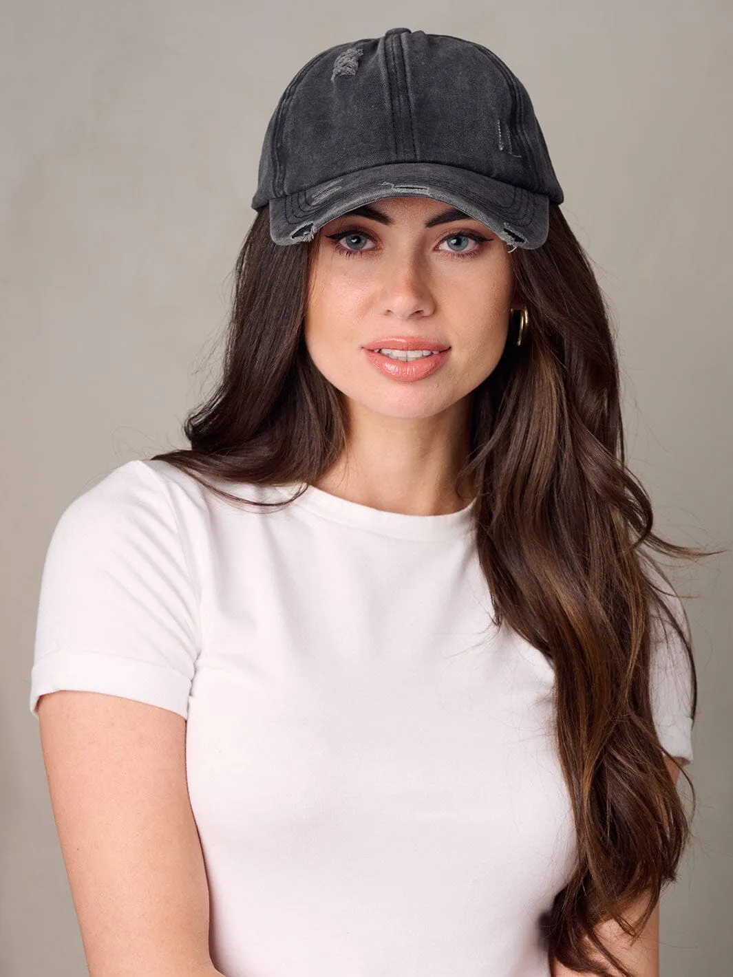 WOMEN'S SOLID DISTRESSED BASEBALL CAPS