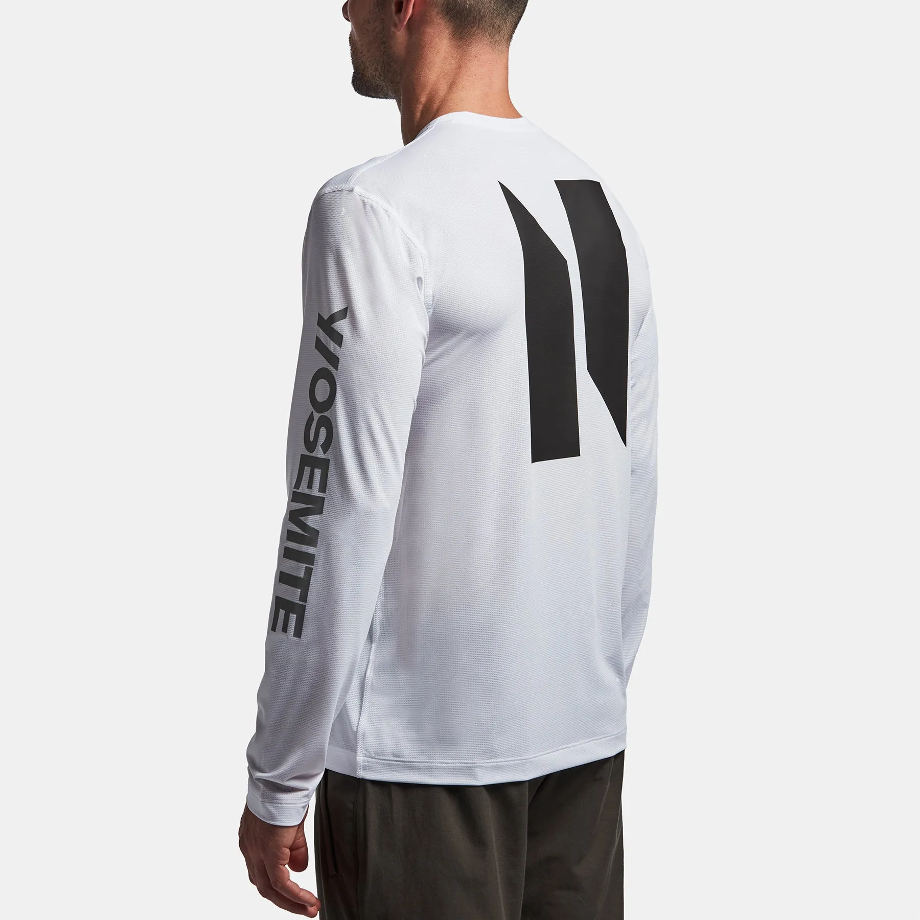 Y/OSEMITE Performance Ski Graphic Crew - White