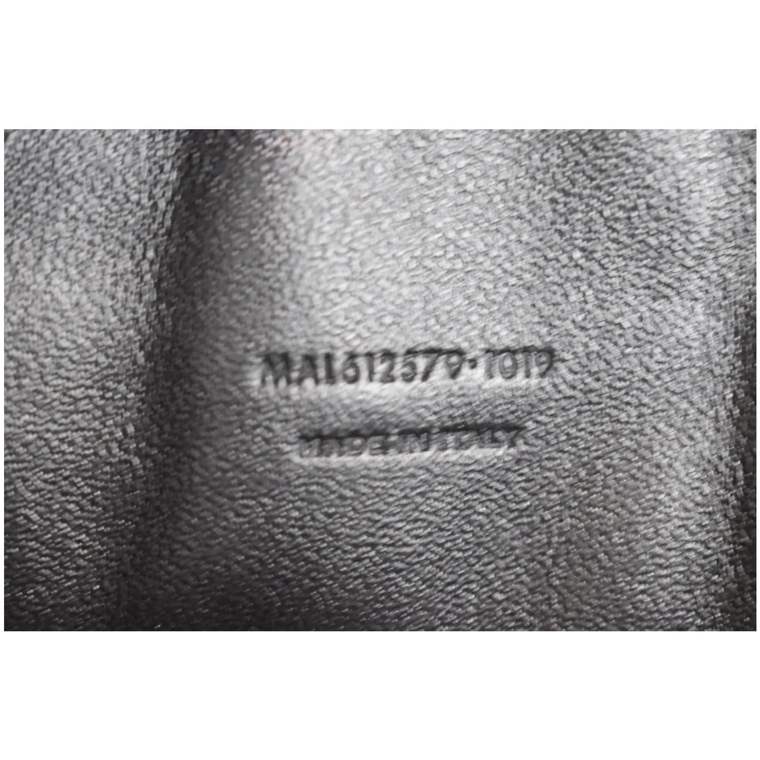 YVES SAINT LAURENT Mini Lou Grain De Poudre Camera Bag Black