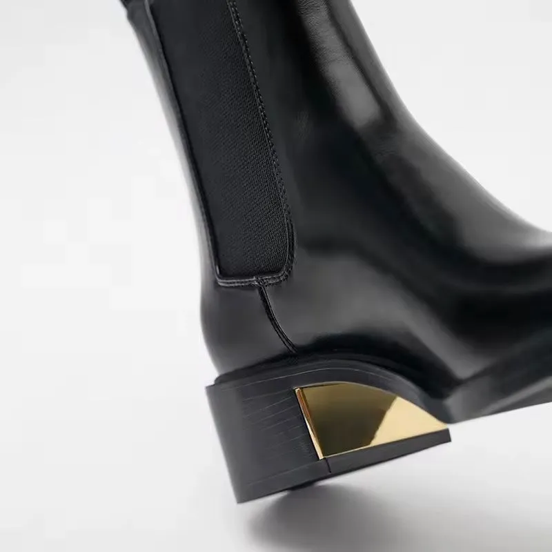 Zinnia Round Toe Chunky Heel Boots