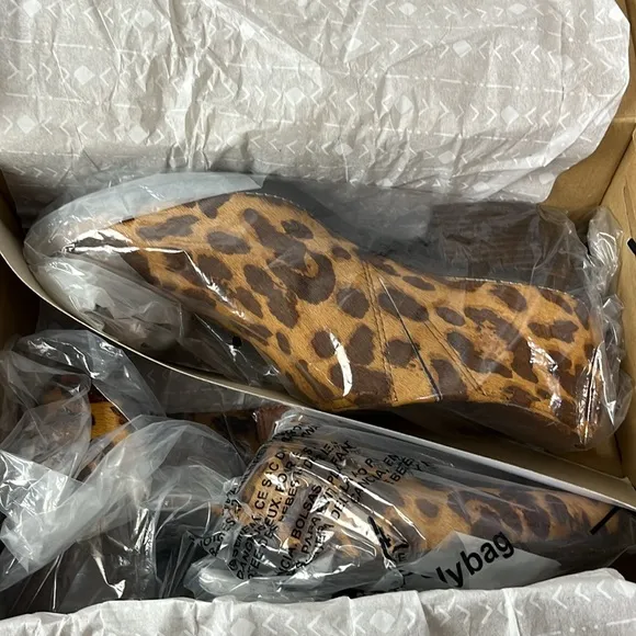 Zodiac Maddie Shooties Leopard Print Calf Hair Block Heel Ankle Bootie Boots