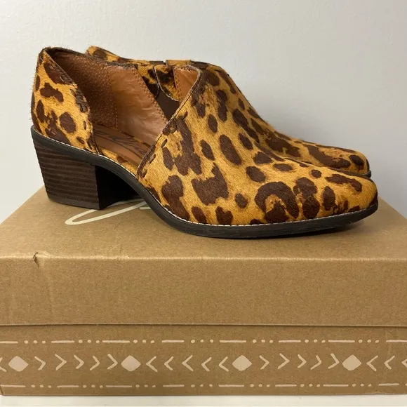 Zodiac Maddie Shooties Leopard Print Calf Hair Block Heel Ankle Bootie Boots